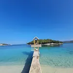 Nebo Hotel Ksamil