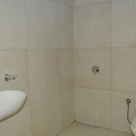 Отель Nebo