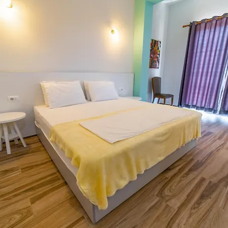 Hotel Nebo
